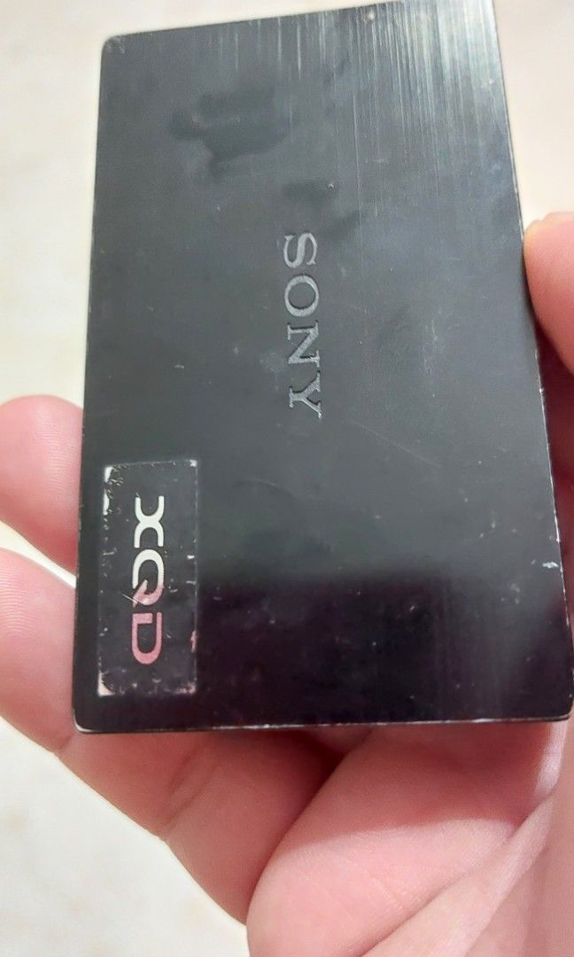 Sony XQD card reader MRWE80, Photography, Photography Accessories