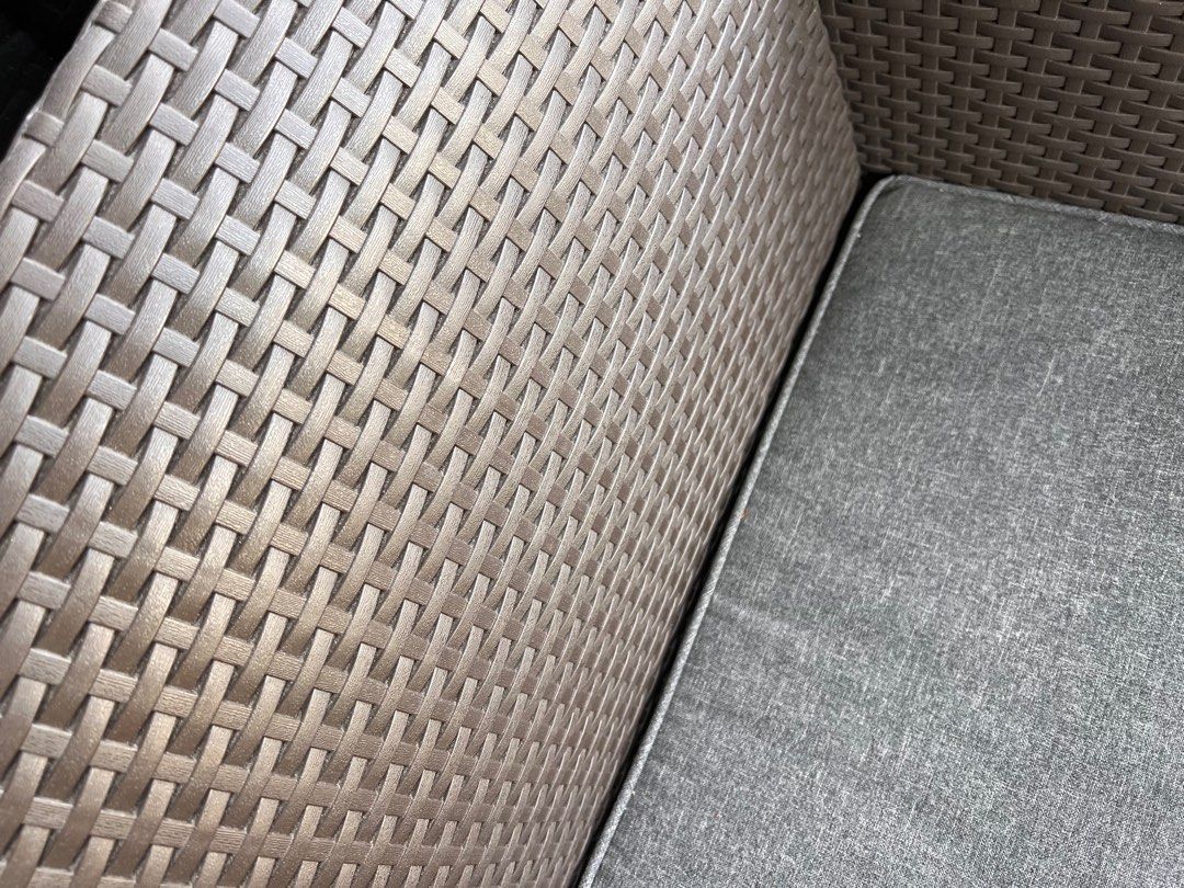 Super comfy outdoor sofa and coffee table set, Furniture & Home Living