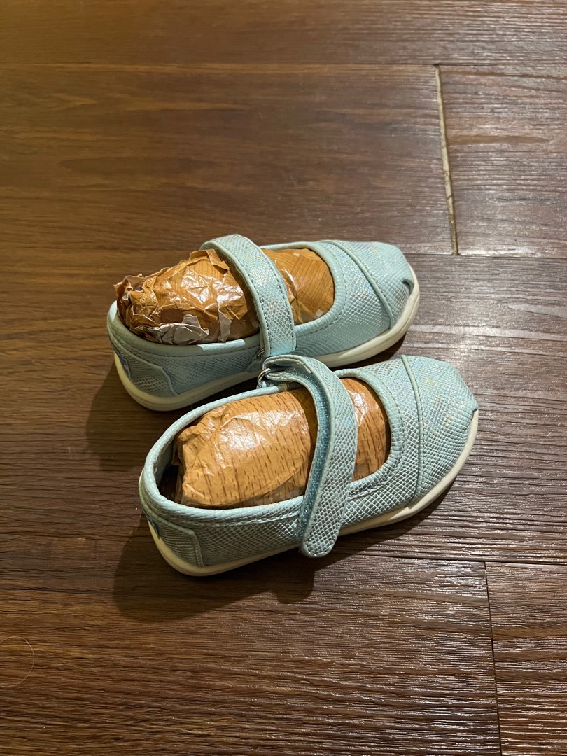 Toms baby boy shoes sales