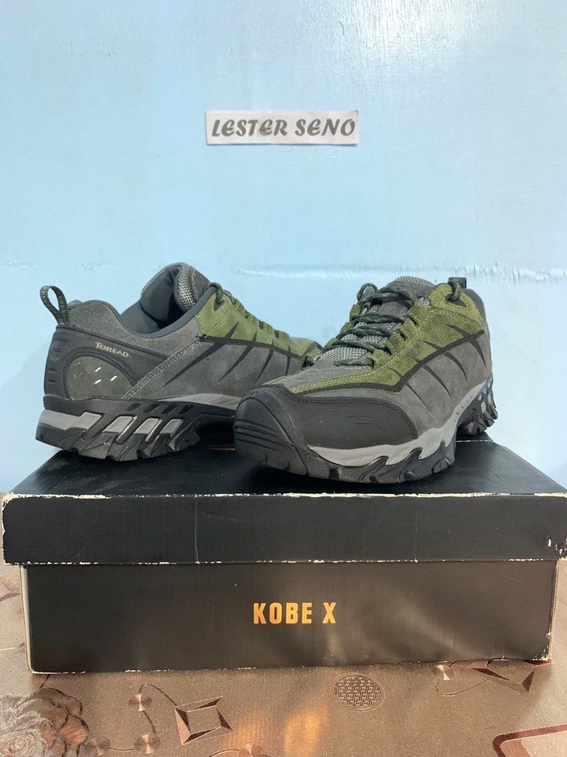 Toread hiking shoes