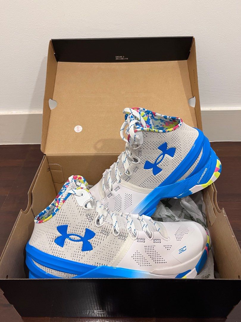 Curry 2 top splash party