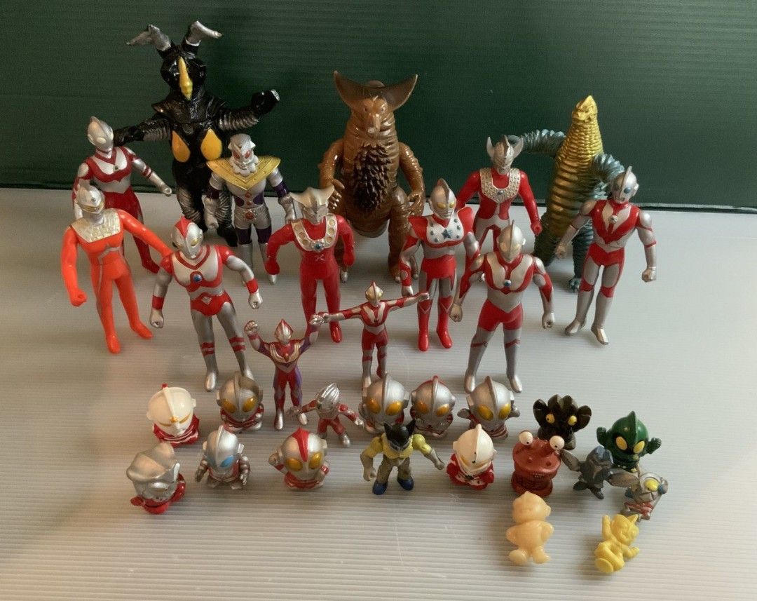 Ultraman Magnet Set main image 1