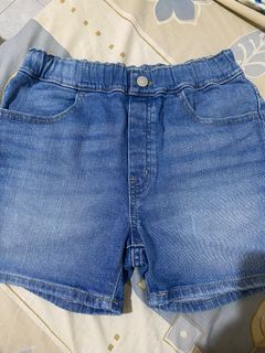 (Category: ) located in . Submitted by Preloved.20 (Listing ID 1243487093, Image 1). Description: .