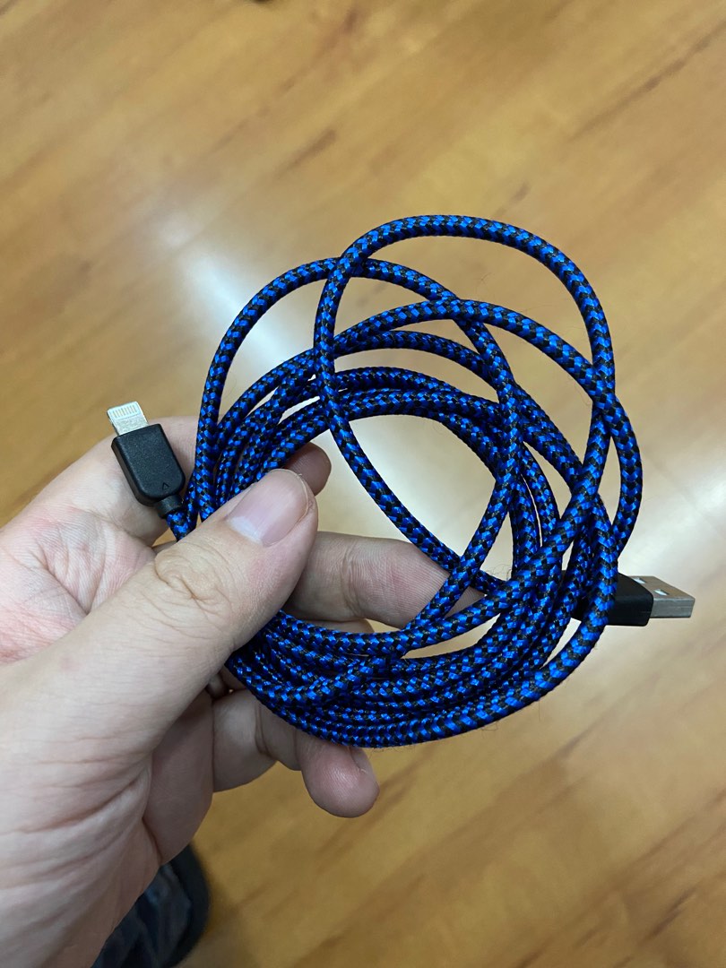 USB Cord for apple on Carousell