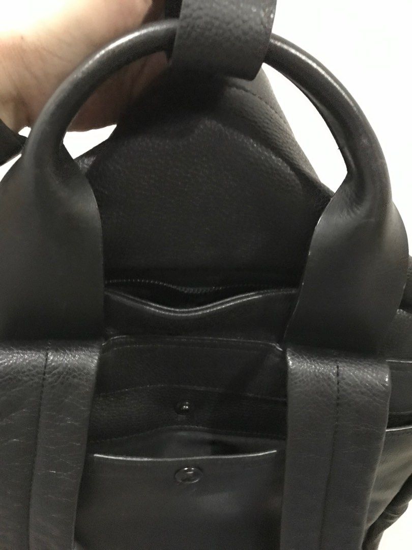 Cos grained leather discount backpack