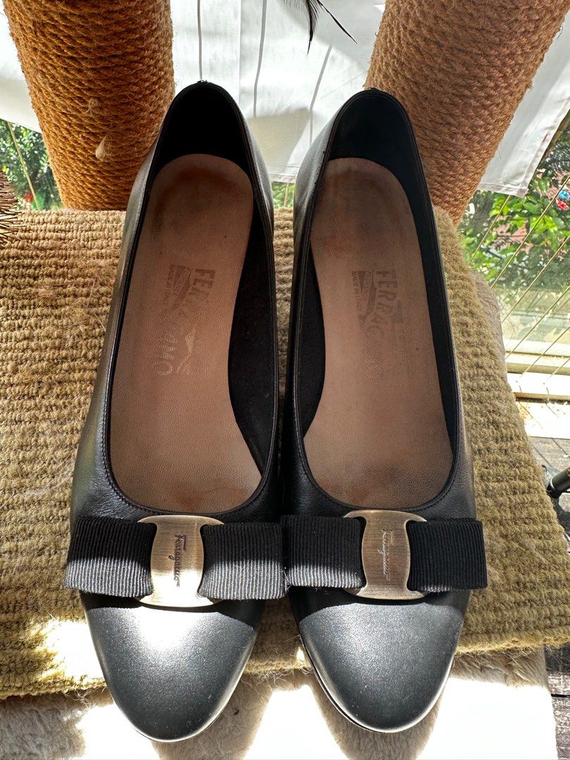 Used salvatore clearance ferragamo shoes
