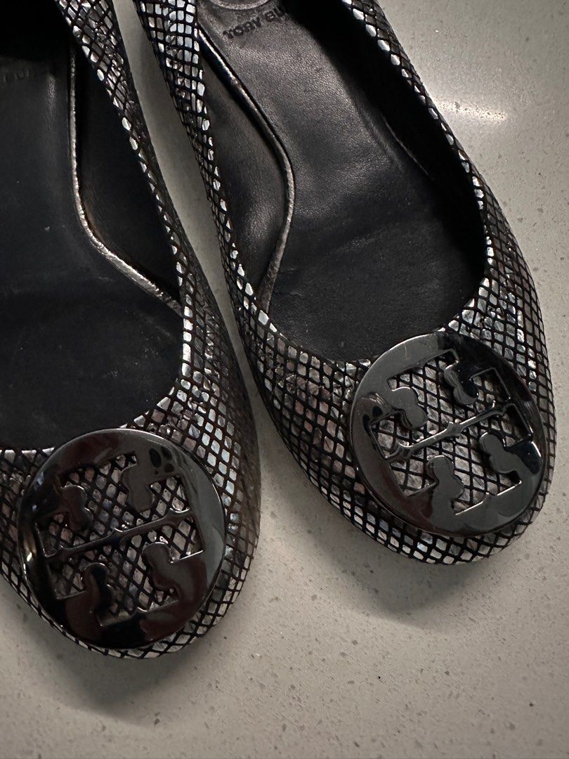 Used tory burch discount flats
