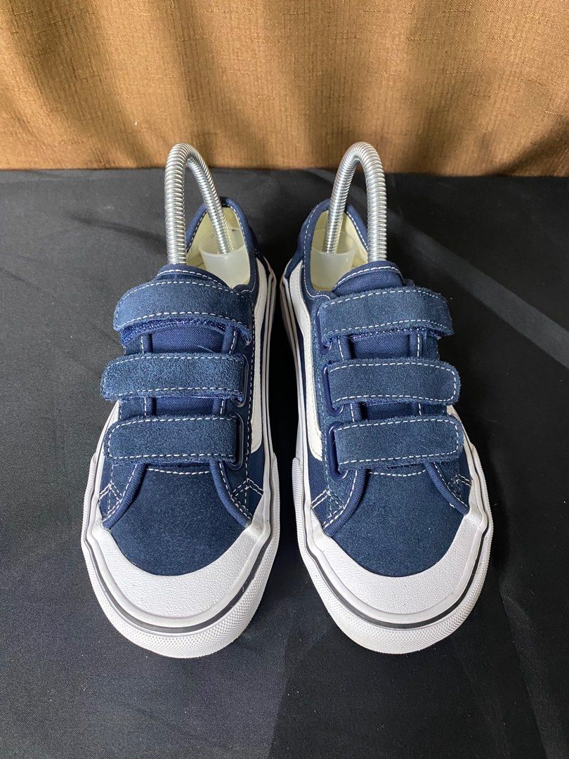 Vans black ball V dress blues
