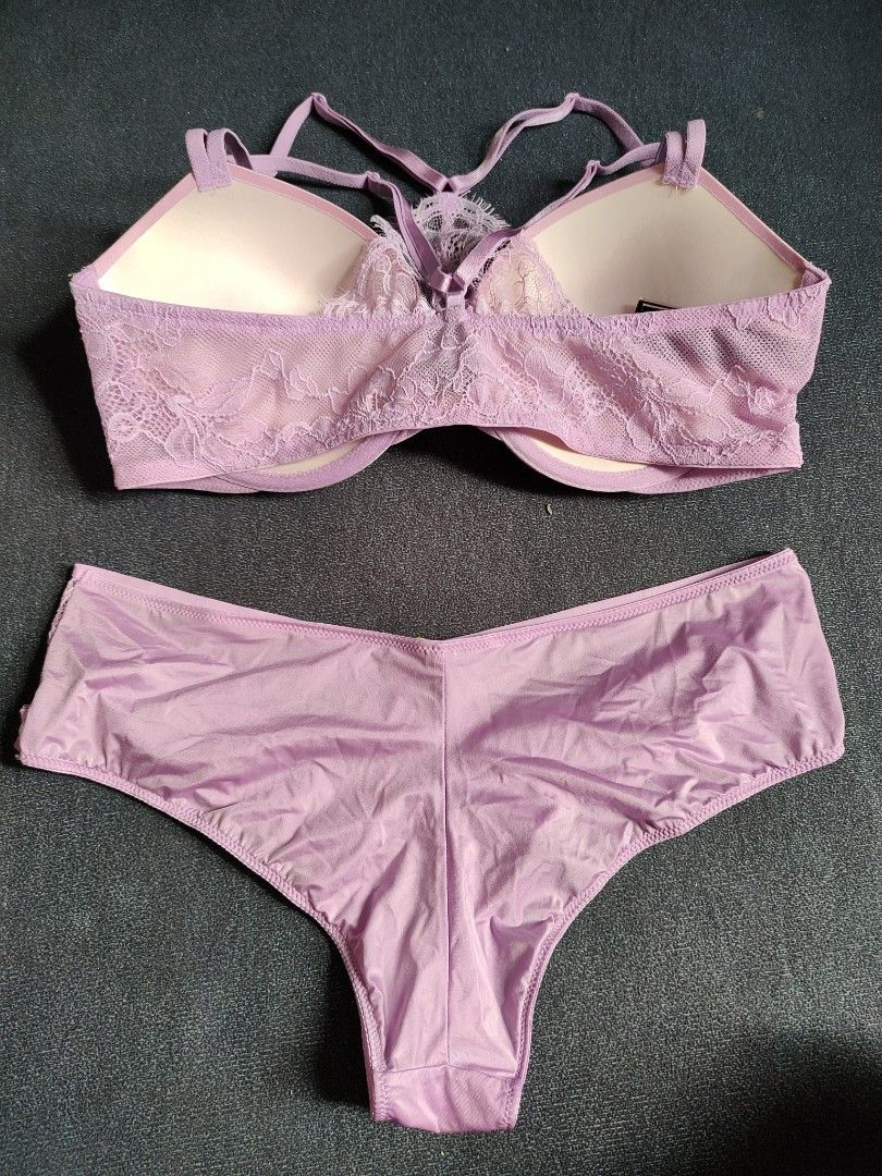 VICTORIA SECRET Pink Lace Bra + Panty Set 36C