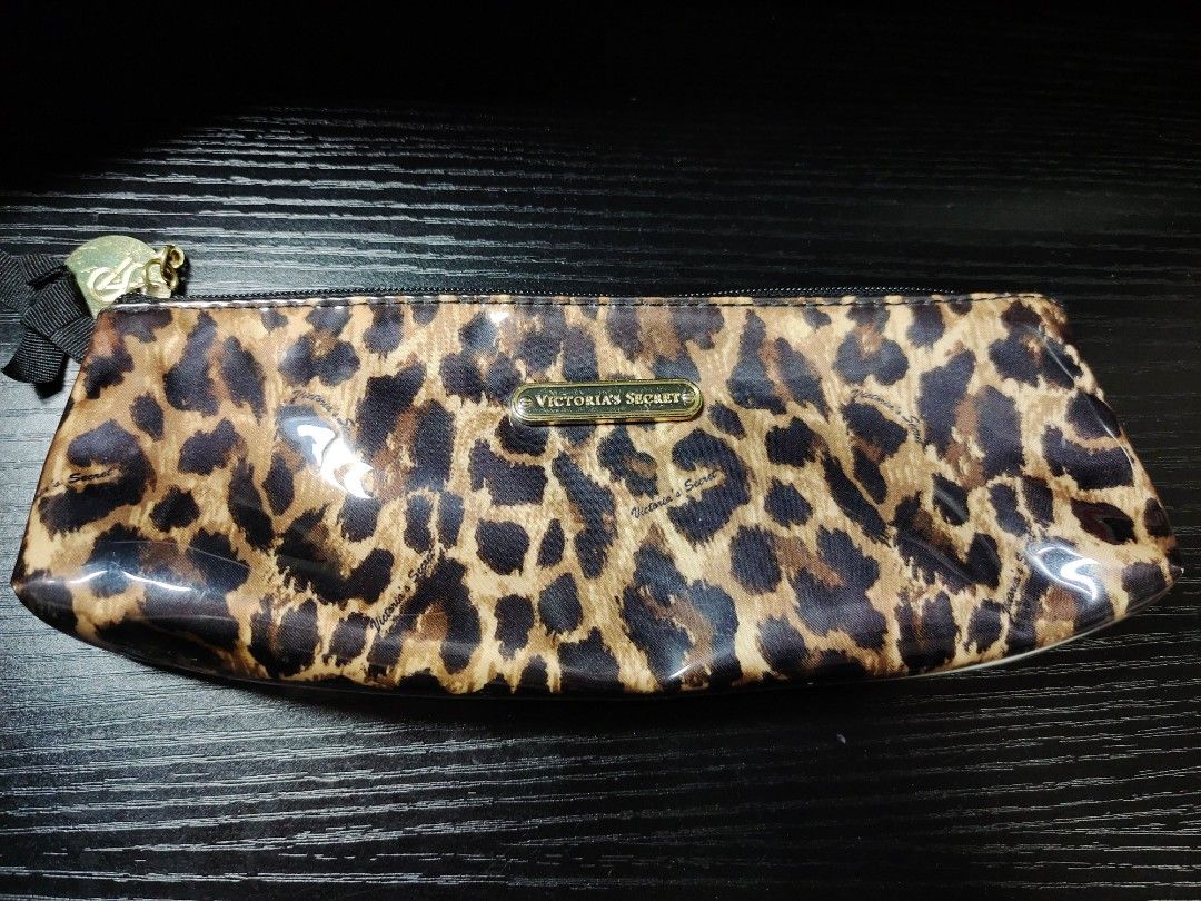 Victoria secret pencil case 2025
