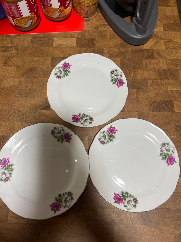 Vintage dessert plates, Hobbies & Toys, Memorabilia & Collectibles