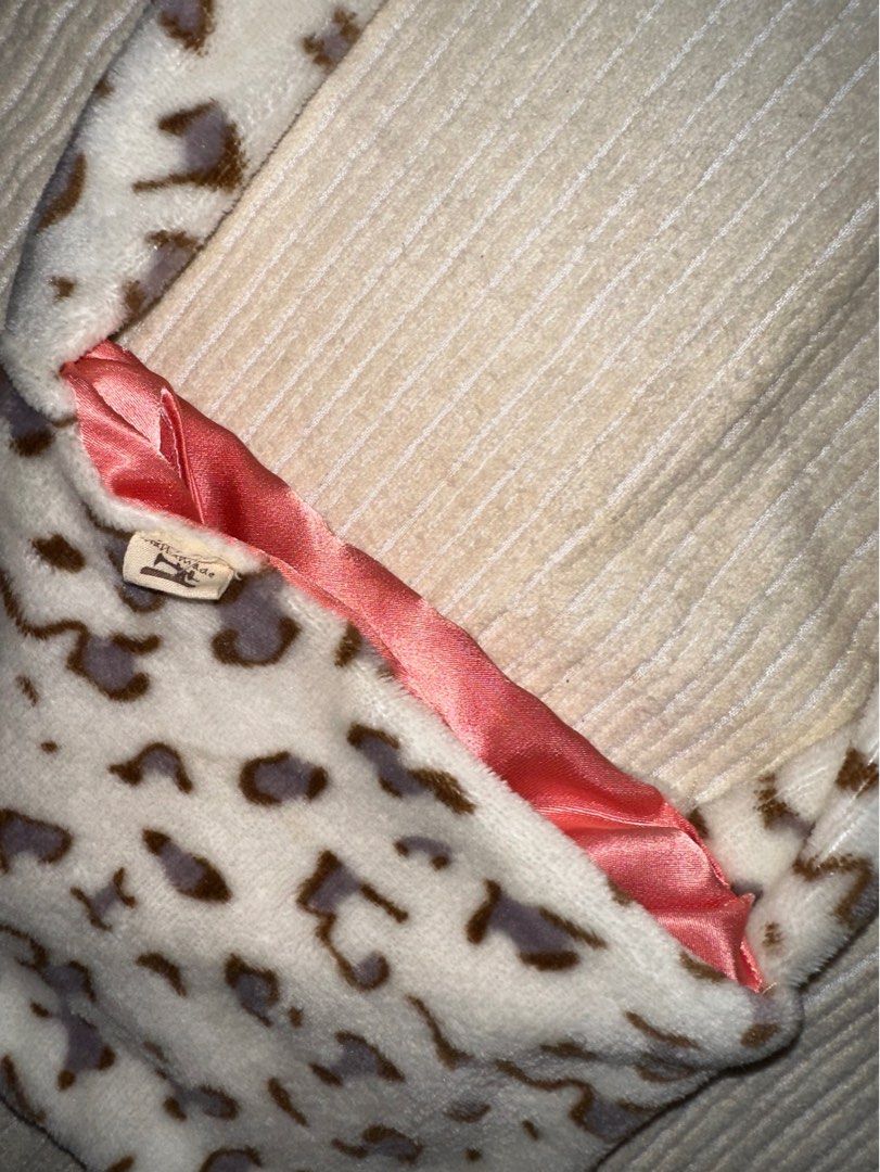 White leopard print deals bag