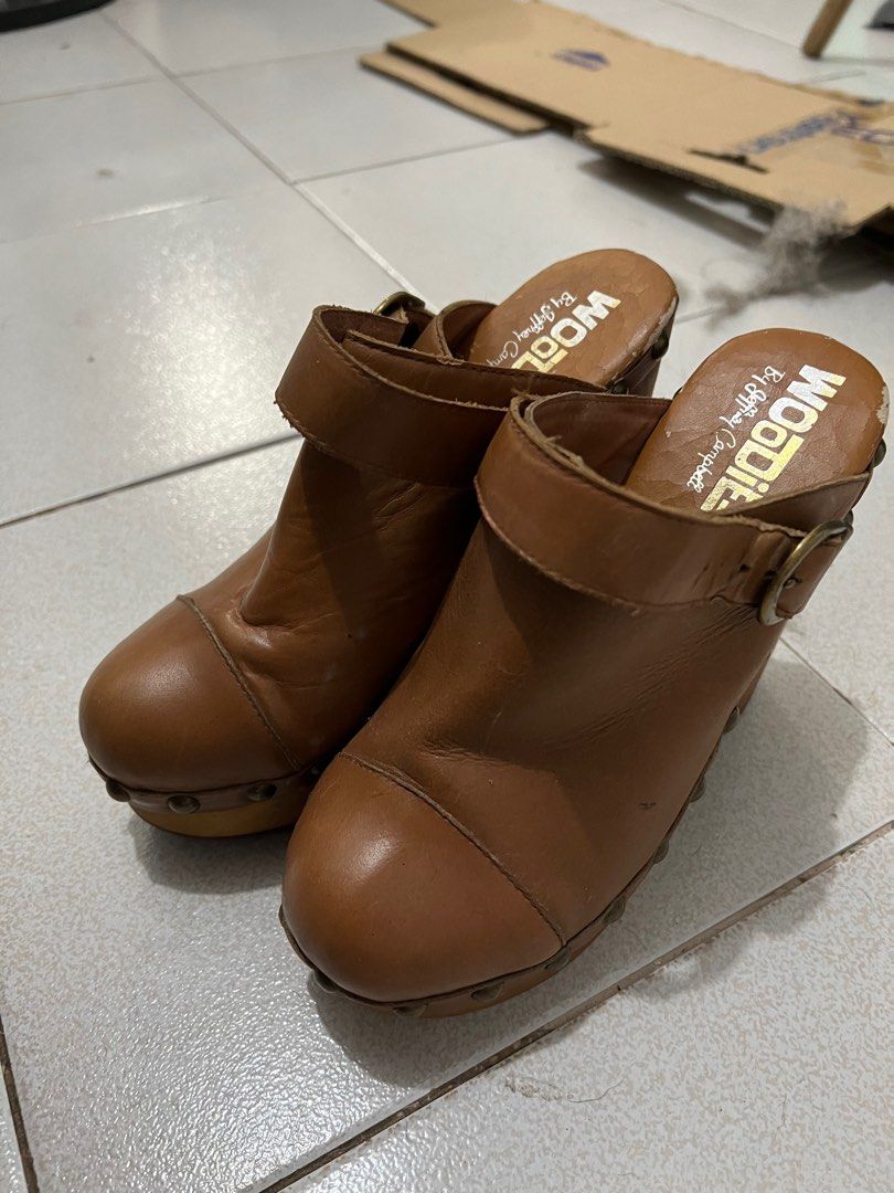 Woodies by Jeffrey Campbell Women s Fashion Footwear Heels on