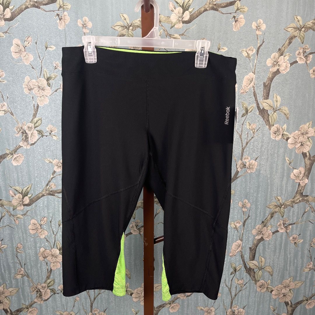 Reebok Crossfit 3/4 Leggings, Women's Fashion, Activewear on Carousell