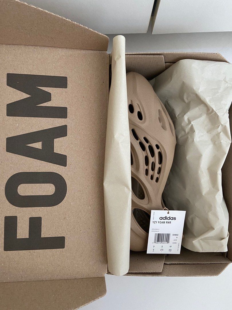 Yeezy Foam Runner, Men's Fashion, Footwear, Sneakers on Carousell