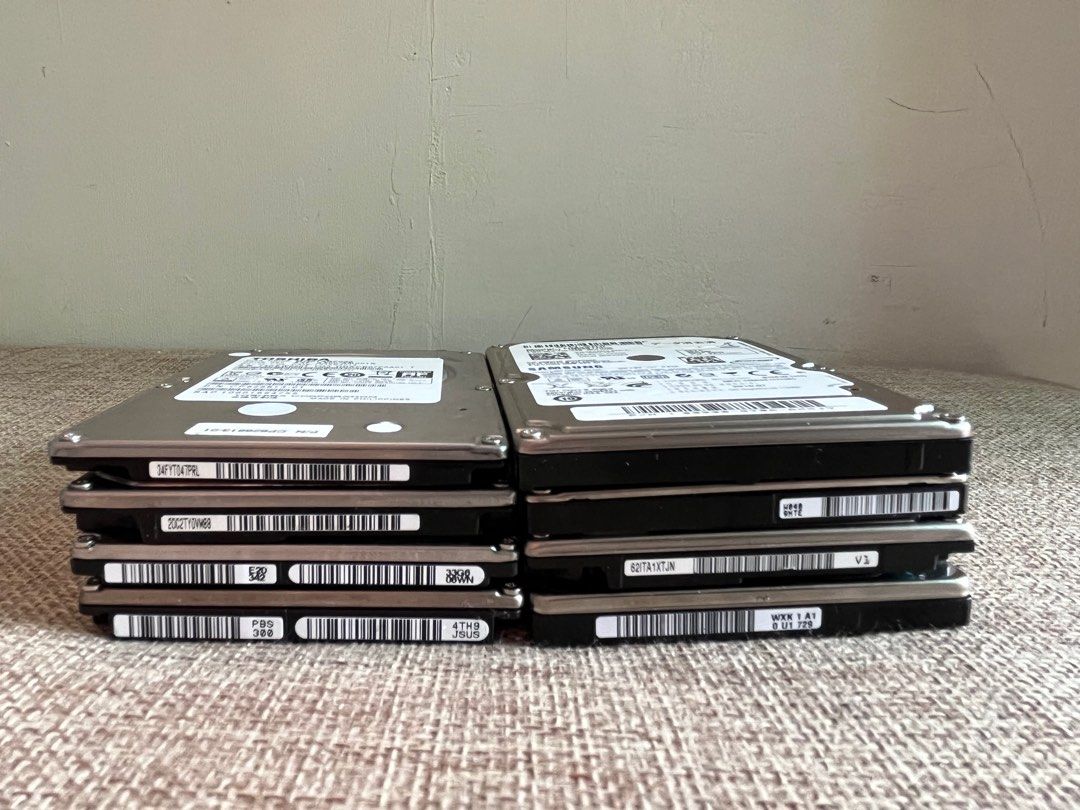 320gb hard disk drive 2.5 SATA (Category: Hard Disks & Thumbdrives) located in Manila. Submitted by piacrow0096315 (Listing ID 1243555672, Image 2). Description: TOSHIBA,samsung,WD,seagate all from japan used but not abuse 100% healthy HDD sentinel passed Portable and handy Can be use as external storage .