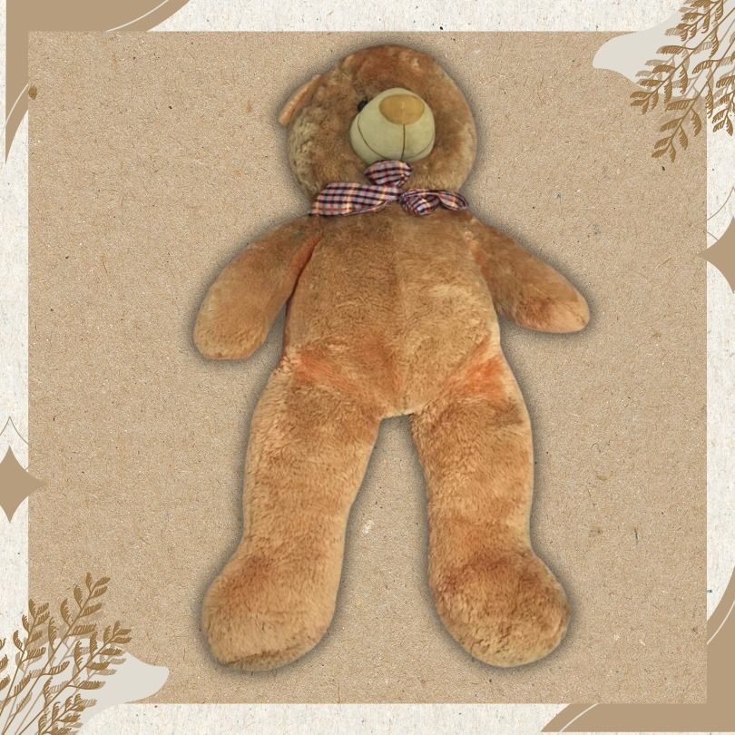 5 Ft 130 cm Human sized teddy bear (SECOND HAND) on Carousell
