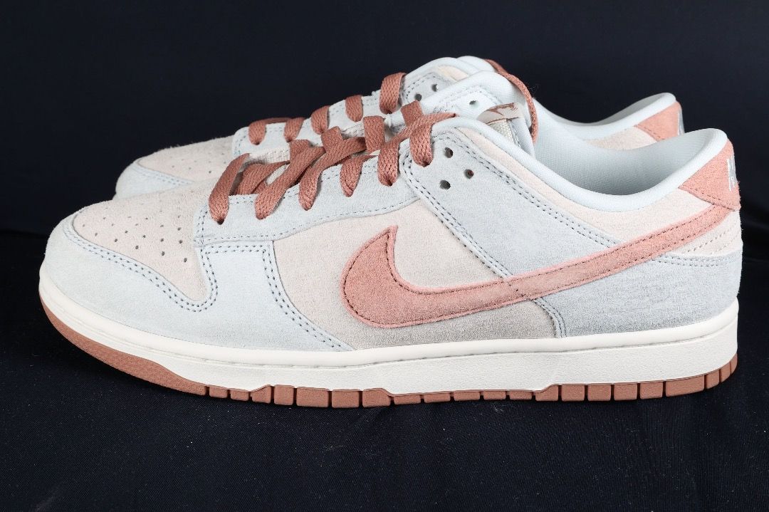 全新Nike Dunk Low Fossil Rose DH7577-001 US9 US10, 男裝, 鞋, 波鞋