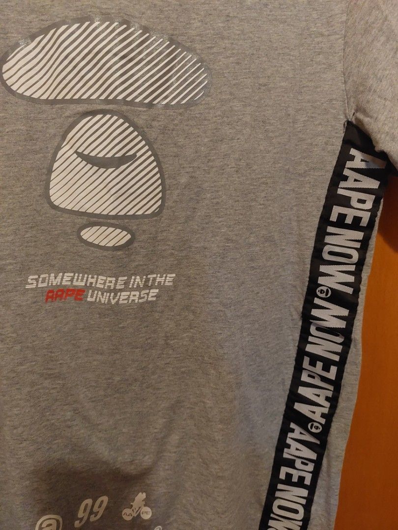 Aape Tee （分類：T-shirt、恤衫、有領衫）位於 Hong Kong。 由 mimi8fashion8 提交（商品編號 1243696708，圖片 3）。簡介： 。