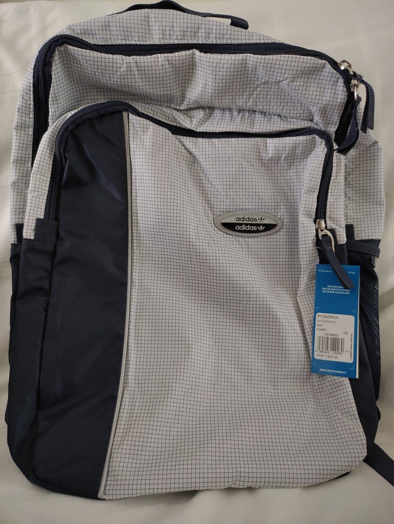 Adidas Backpack (Category: Backpacks) located in Bacoor. Submitted by reesedrich (Listing ID 1243554338, Image 1). Description: Adidas backpack Brand new 29L 1,500php from 1,900php Add shipping fee.