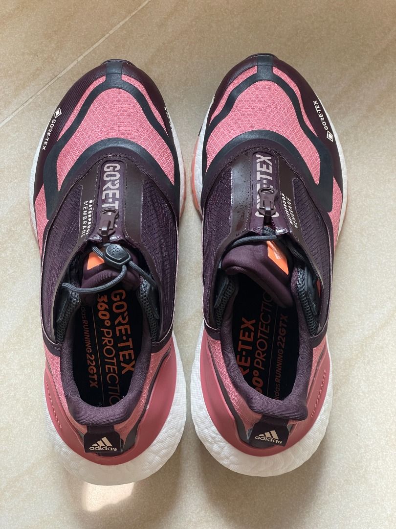 Adidas Ultraboost 22 GTX GORE TEX Running Shoes Women s US 7.5