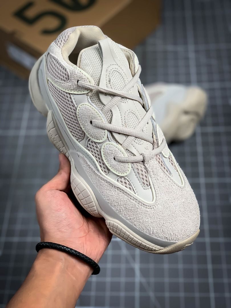 Adidas yeezy 500 sales blush on feet