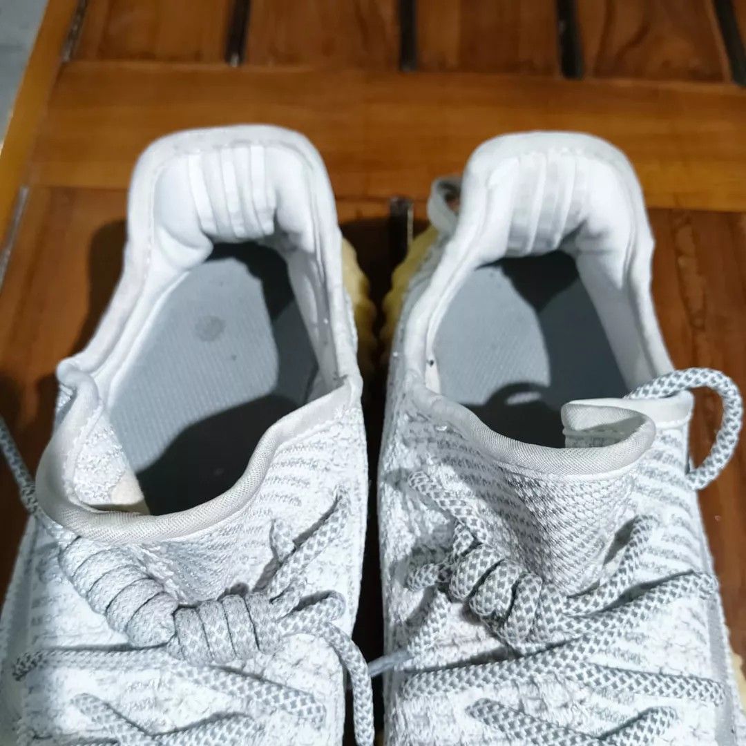 Adidas Yeezy Boost 350 V2 Static Reflective Size 42 / 26.5 cm