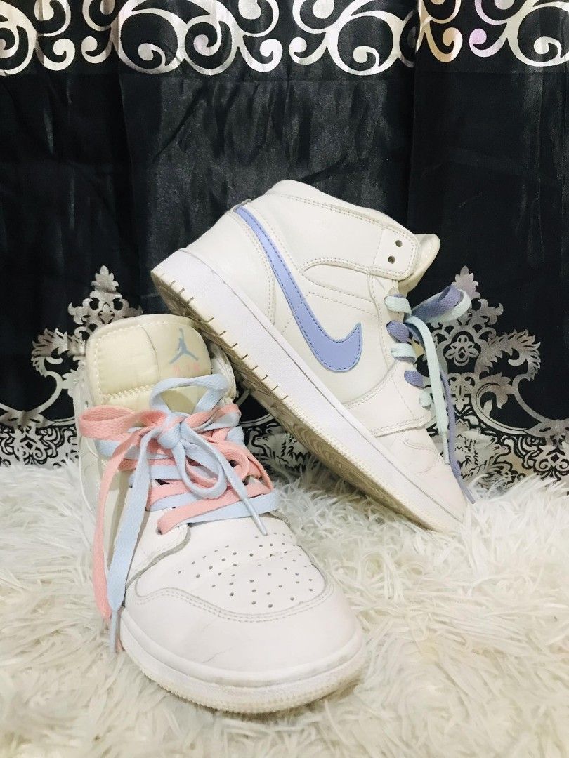 Jordan 1 mid on sale multicolor swoosh phantom