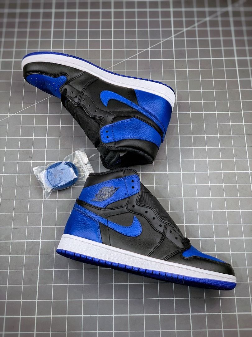 Nike air jordan deals 1 retro royal blue