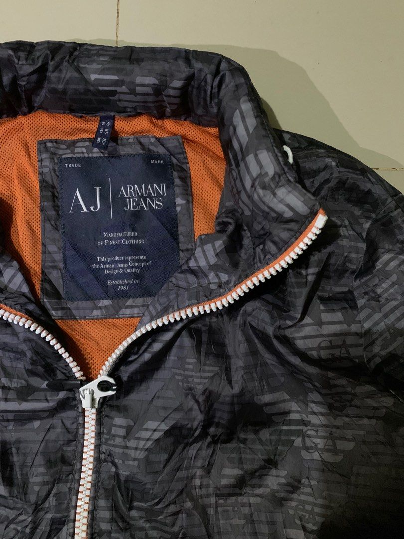 Armani jeans shop windbreaker jacket