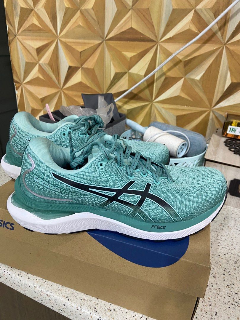 Asics progressive cheap