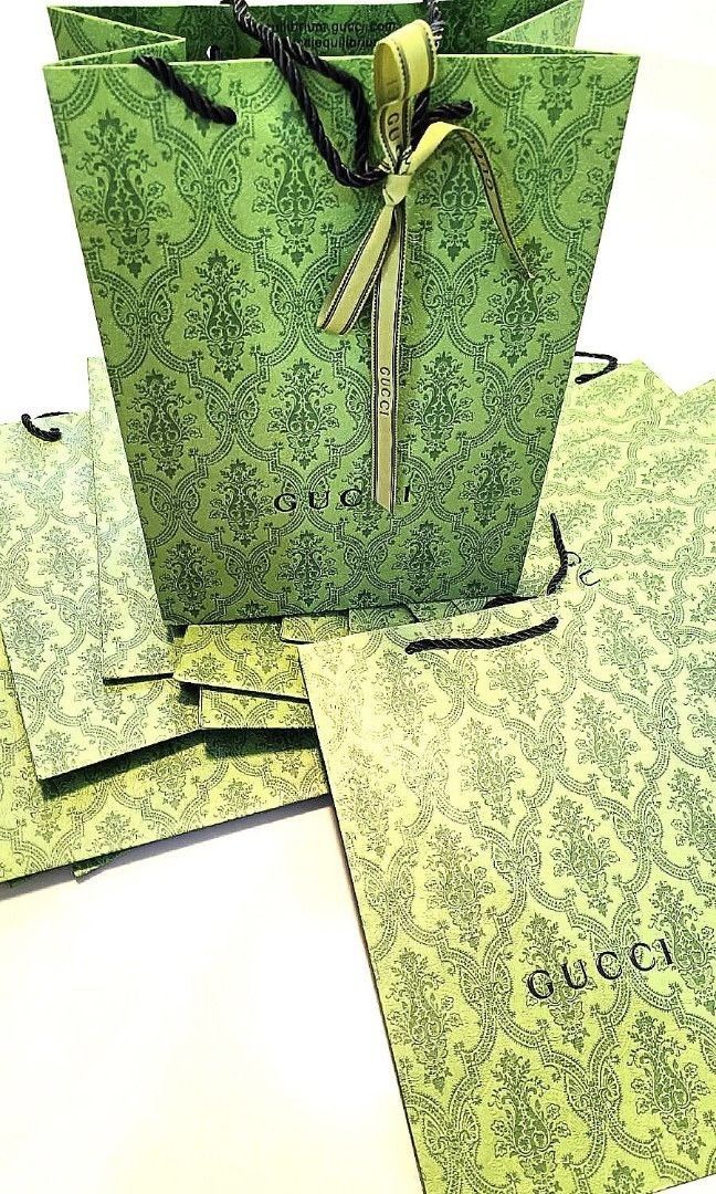 Authentic Gucci Paperbag (Category: Luxury Bags & Wallets) located in Imus. Submitted by LUXunBOX (Listing ID 1243619656, Image 2). Description: 32x24x13cm.