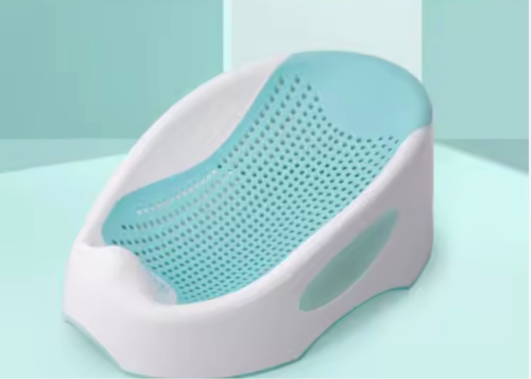Baby bath tub ergonomic support on Carousell