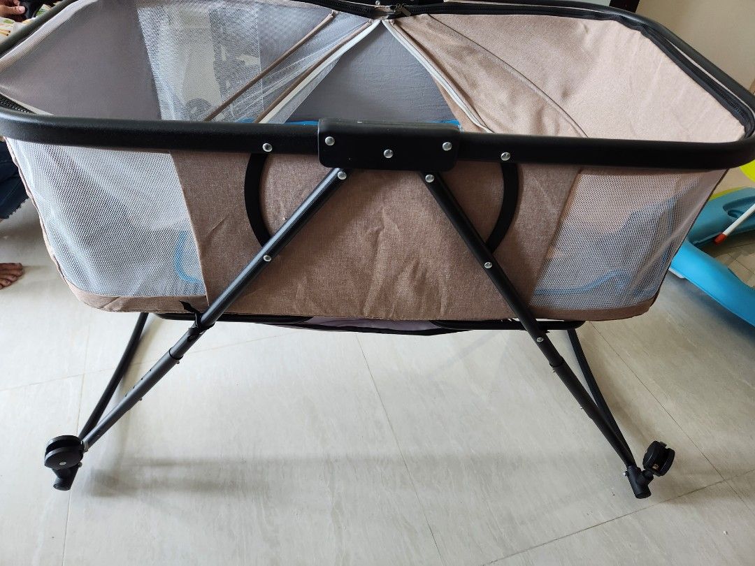 Baby rocker cot, Babies & Kids, Baby Nursery & Kids Furniture, Cots & Cribs on Carousell