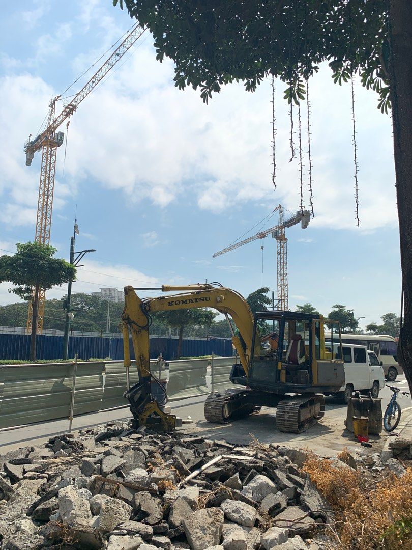 Backhoe for Rent / Backhoe Rental Concr Breaker Excavation Backfilling