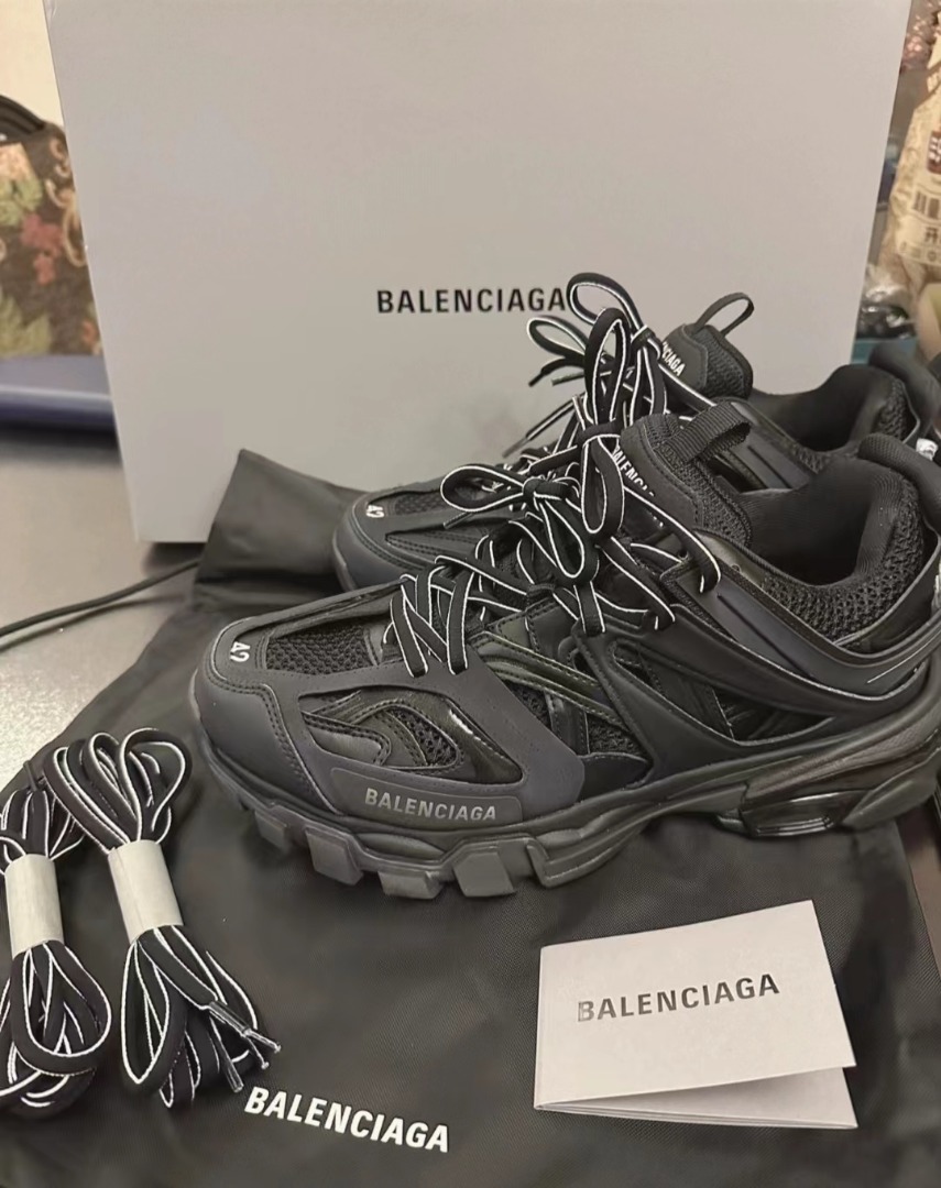 Balenciaga巴黎世家Track10做舊低幫老爹鞋男款黑色, 名牌, 鞋及波鞋