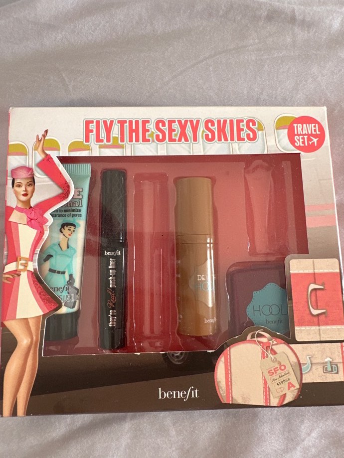 Benefit hotsell travel set