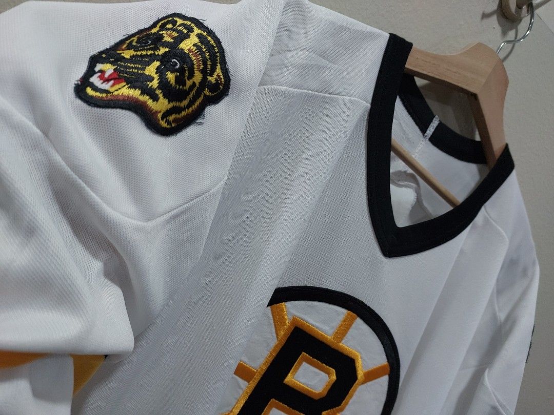 Ccm boston bruins clearance jersey