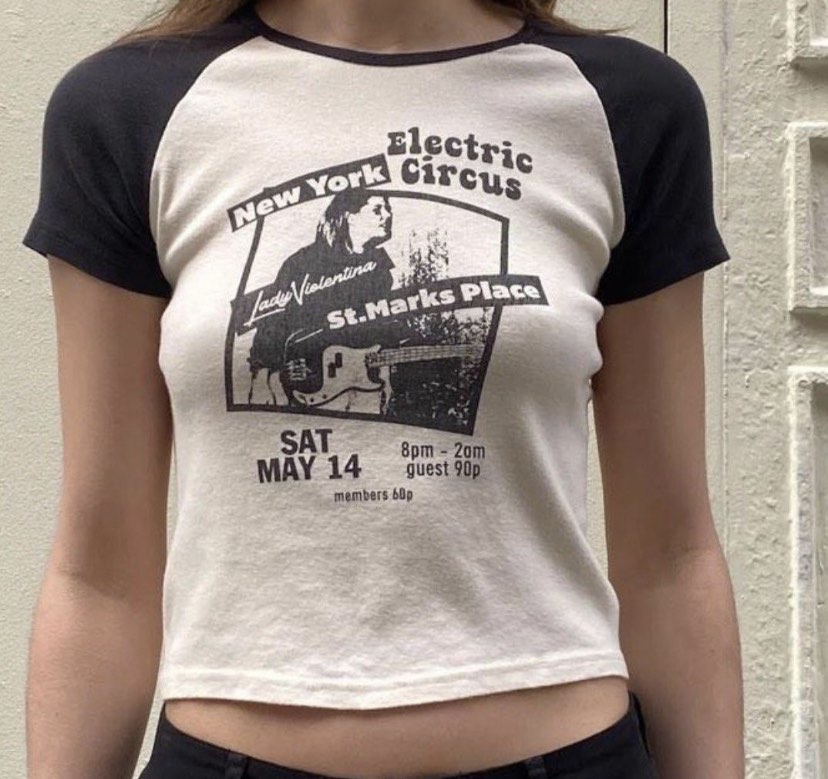 Brandy Melville BELLA ELECTRIC CIRCUS TOP, 女裝, 上衣, Tshirt Carousell