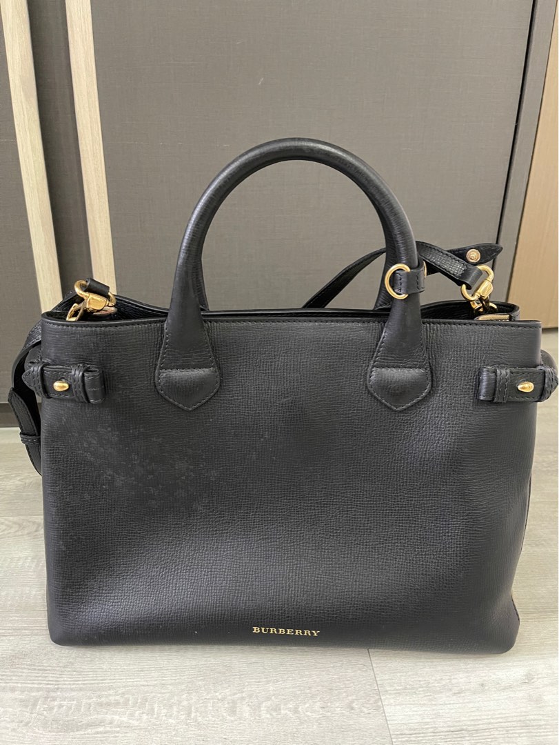 Burberry banner medium black on sale