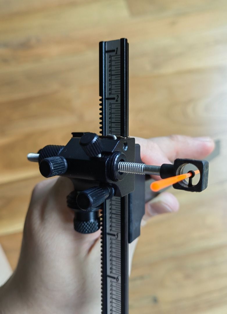 Cartel XPert Carbon Sight (Black) for Recurve Bow, Sports Equipment