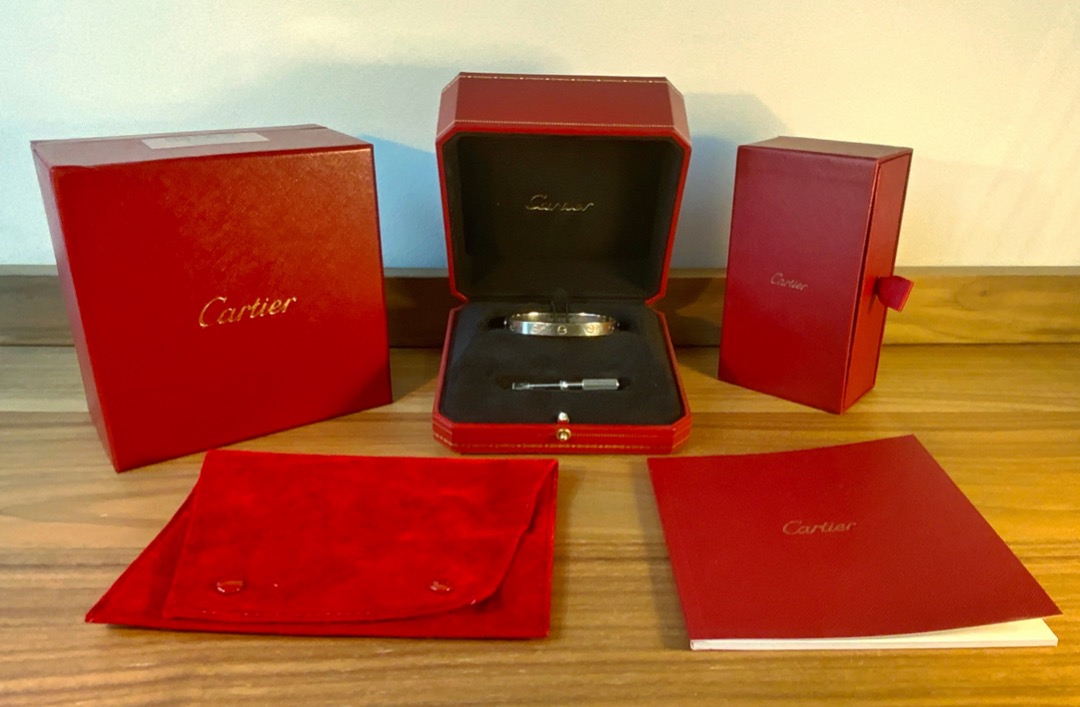 Mbs cartier store