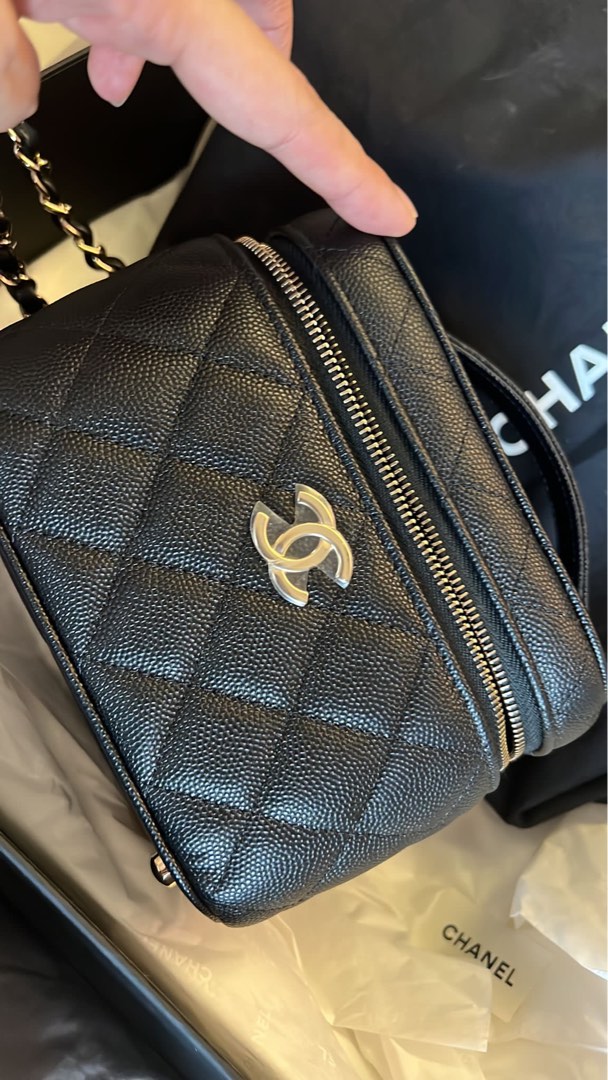 Chanel Small Vanity Case with Logo Chain Handle Bag 81195 Caviar
