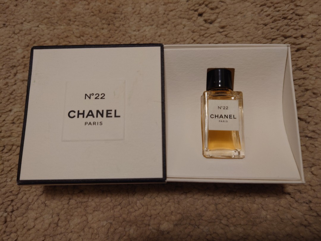 Chanel perfume 香水mini bottle 迷你版N°22, 美容＆化妝品, 健康及