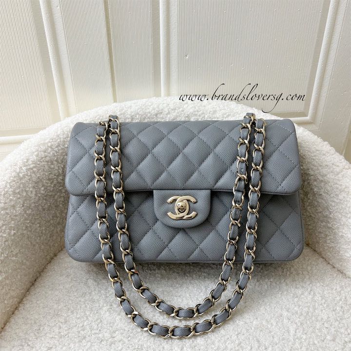 Chanel 20c hotsell grey classic flap