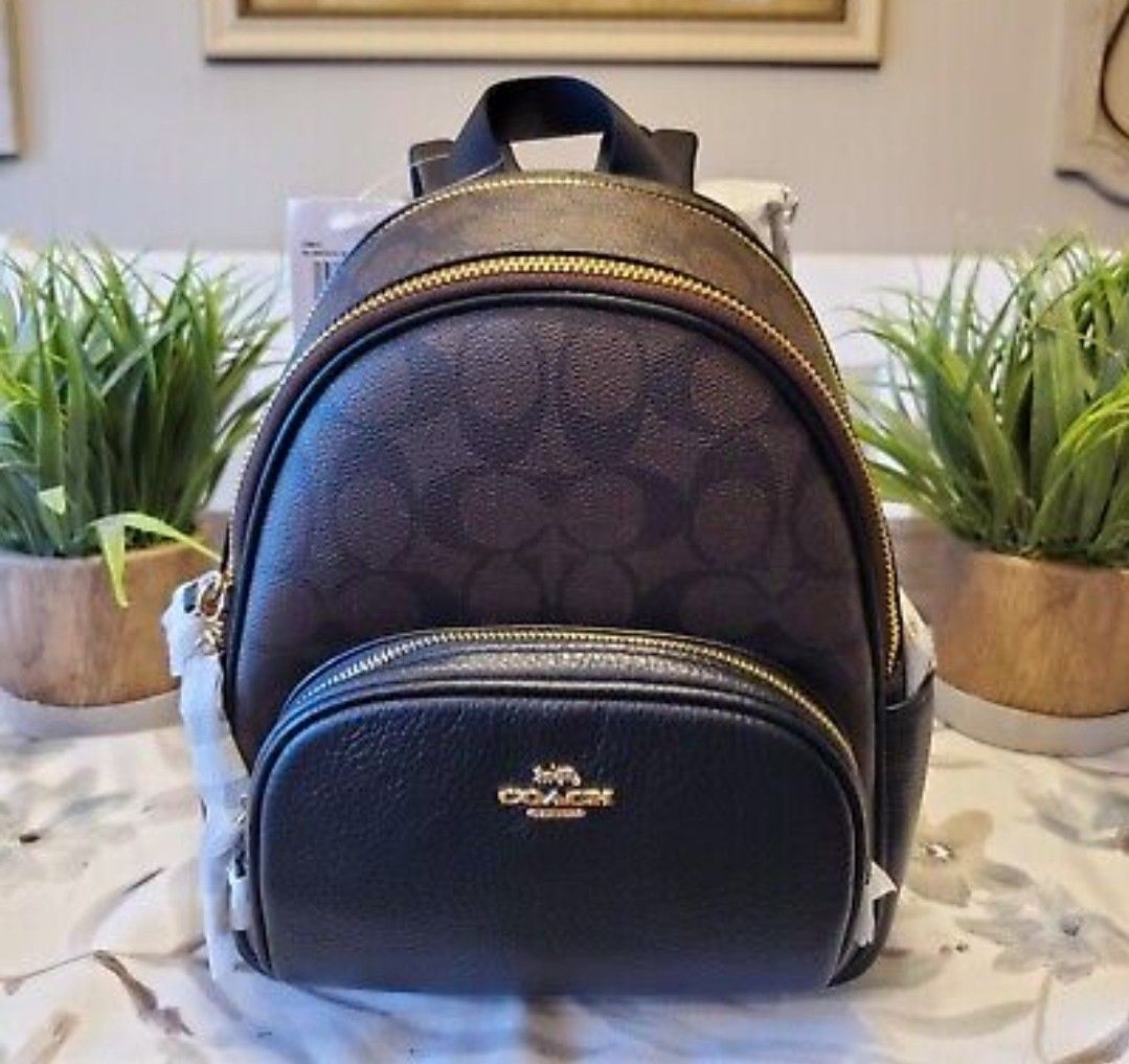 Coach Backpack, Women's Fashion, Bags & Wallets, Backpacks on Carousell