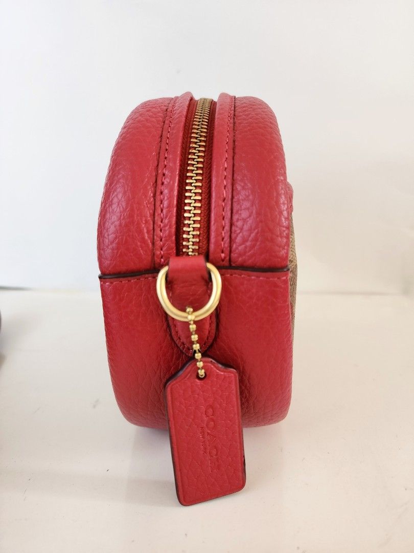 Coach Camera Bag In Signature Canvas With Heart Print (NEW), Barang