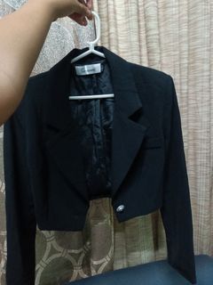 Cropped Blazer