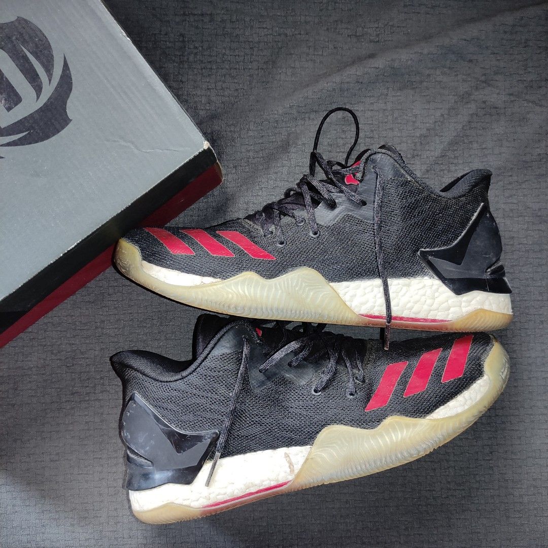 D Rose 7 Low 'Bred', Men's Fashion, Footwear, Sneakers on Carousell