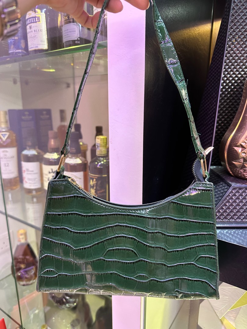 Dark Green Saddle Bag, Women's Fashion, Bags & Wallets, Crossbody Bags